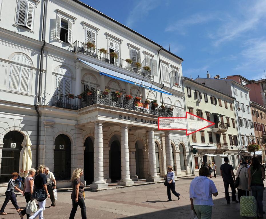 Happy Hostel Rijeka Exterior photo